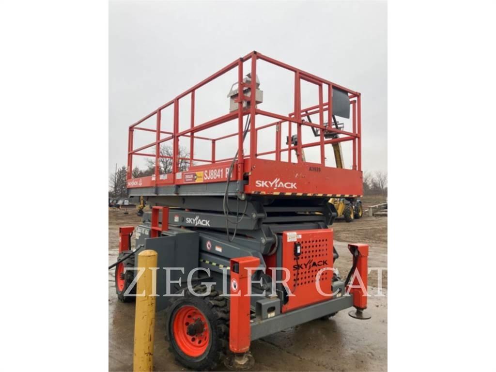 Skyjack SJ8841 Scheren-Arbeitsbühnen