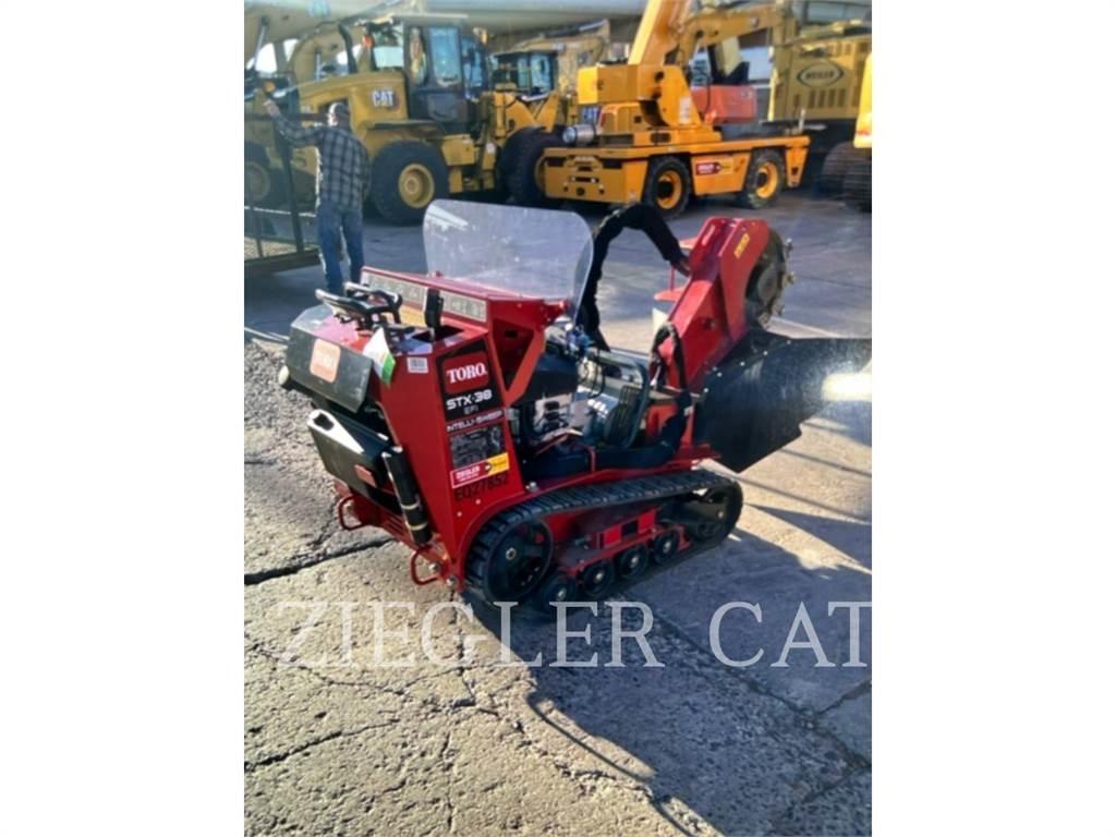 Toro STX38 Sonstige Baumaschinen