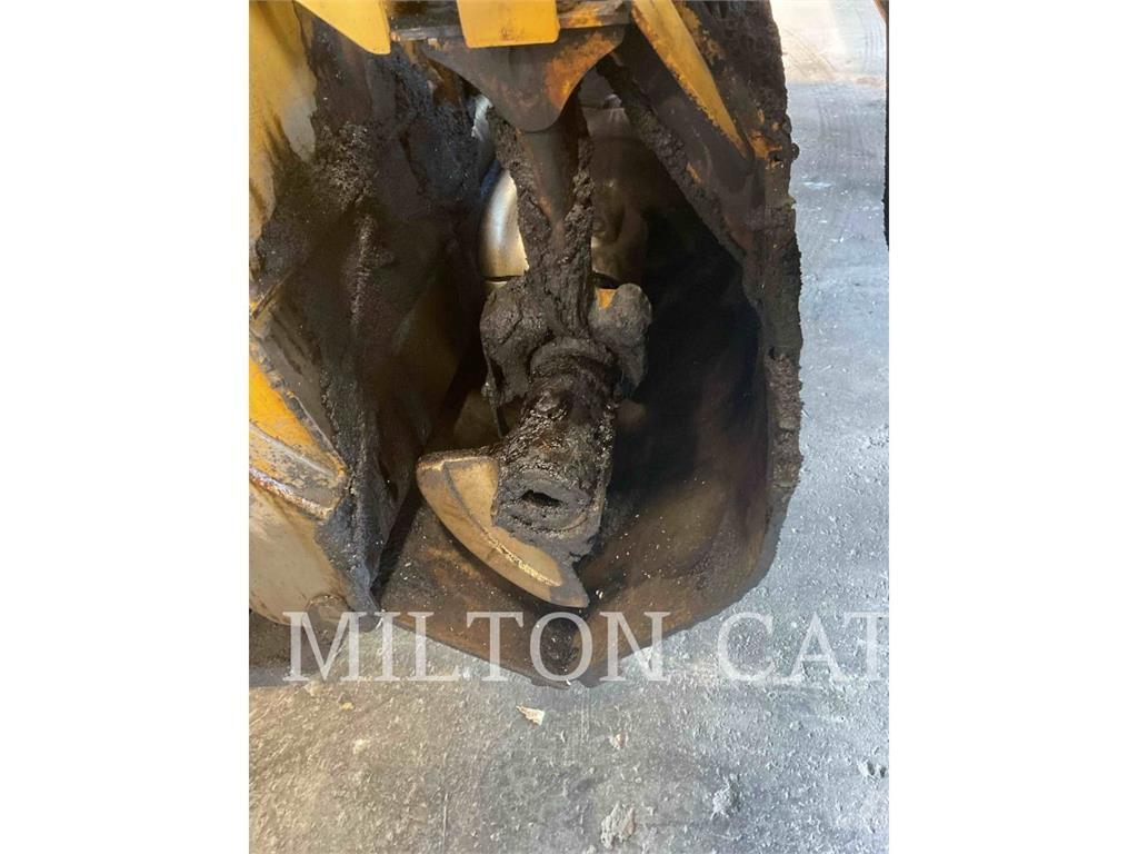 Weiler P385B Strassenfertiger