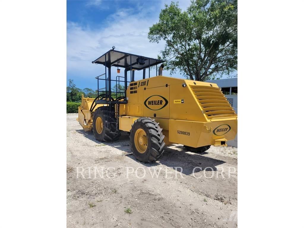 Weiler S200 Asphalt-Recycler