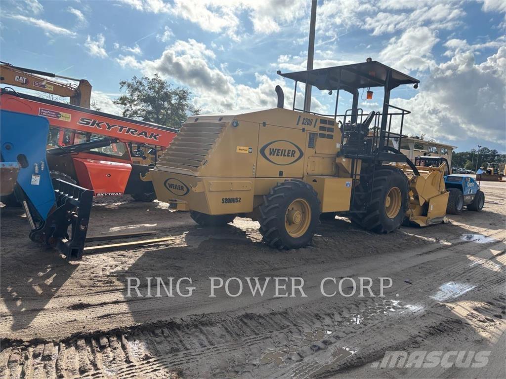 Weiler S200 Asphalt-Recycler