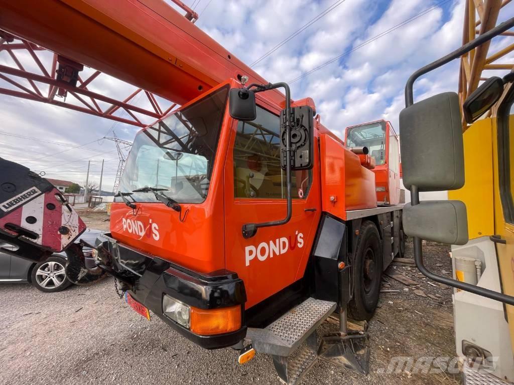 Liebherr LTM 1030-2 Kranen voor alle terreinen