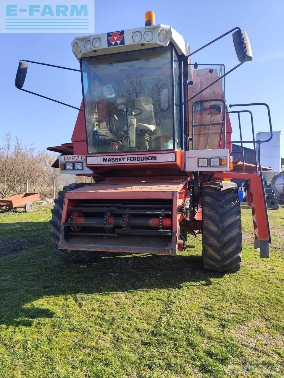 Massey Ferguson 38 Mähdrescher