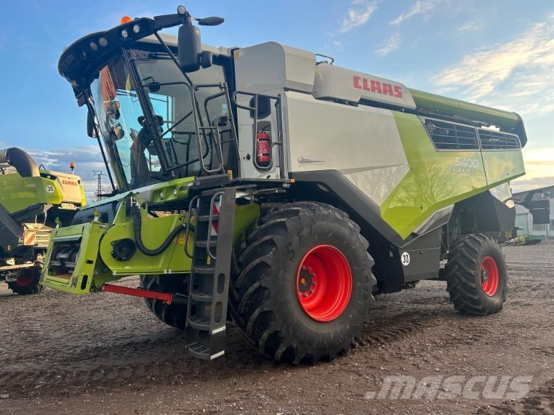 CLAAS LEXION 5400 Mähdrescher