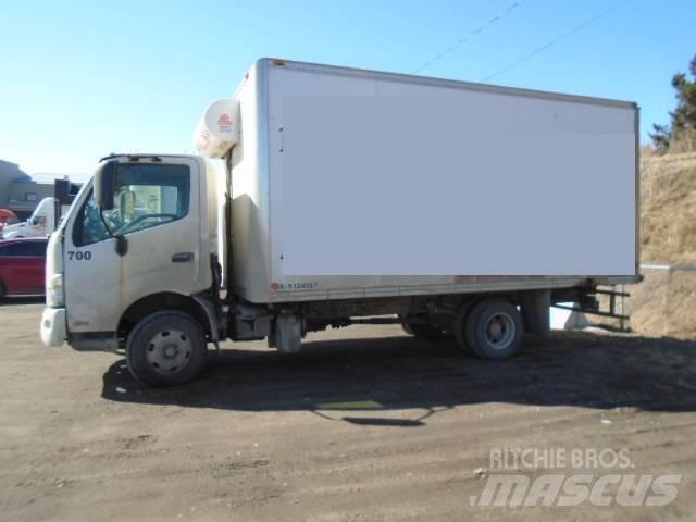 Hino 155 D Kühlkoffer