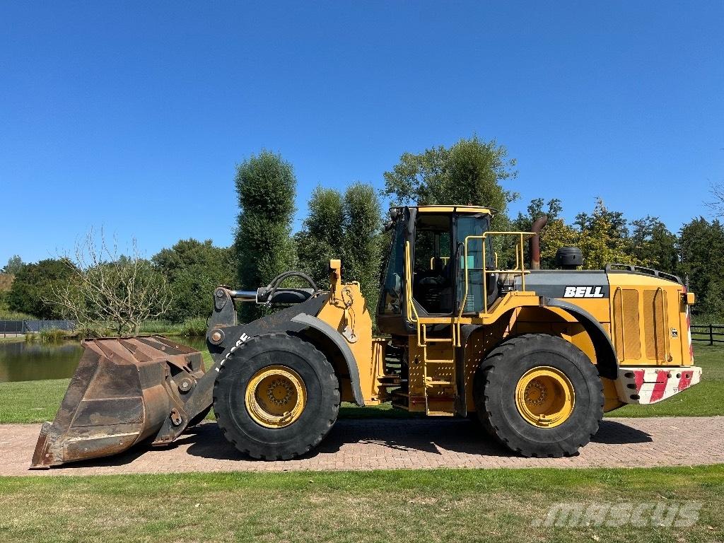 Bell L 2606 E Radlader