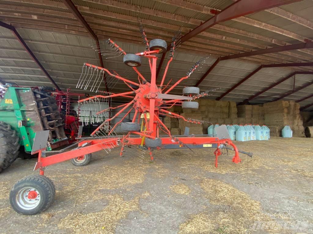 Kuhn GA 8121 Schwader