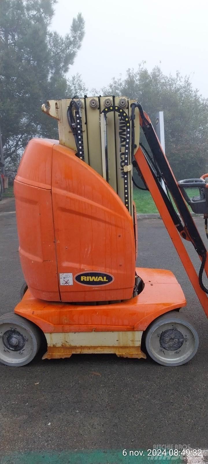 JLG T10E Andere Arbeitsbühnen