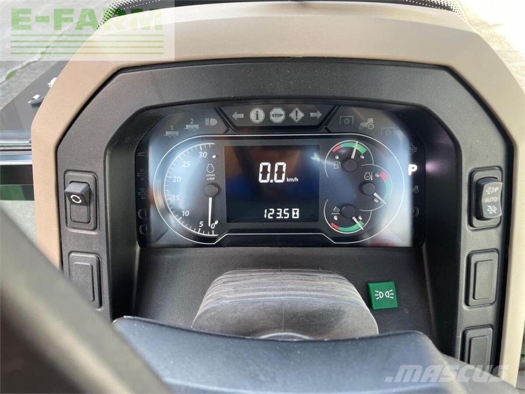 John Deere 5100m Traktoren