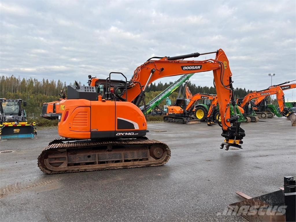 Doosan DX140LCR-5 Raupenbagger