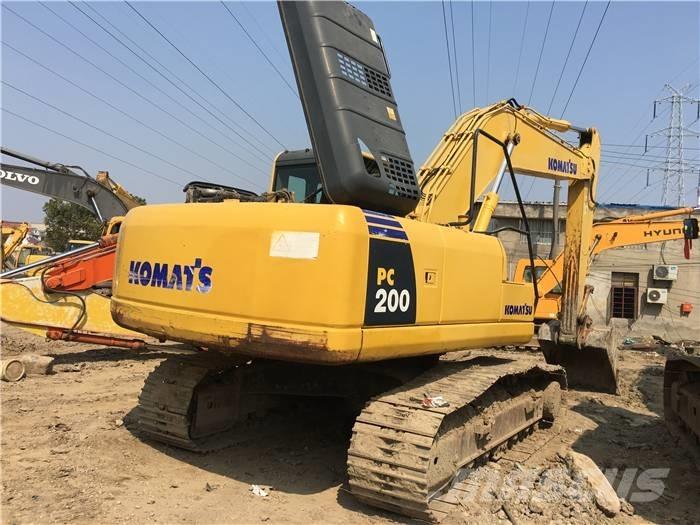 Komatsu PC 200-8 Raupenbagger