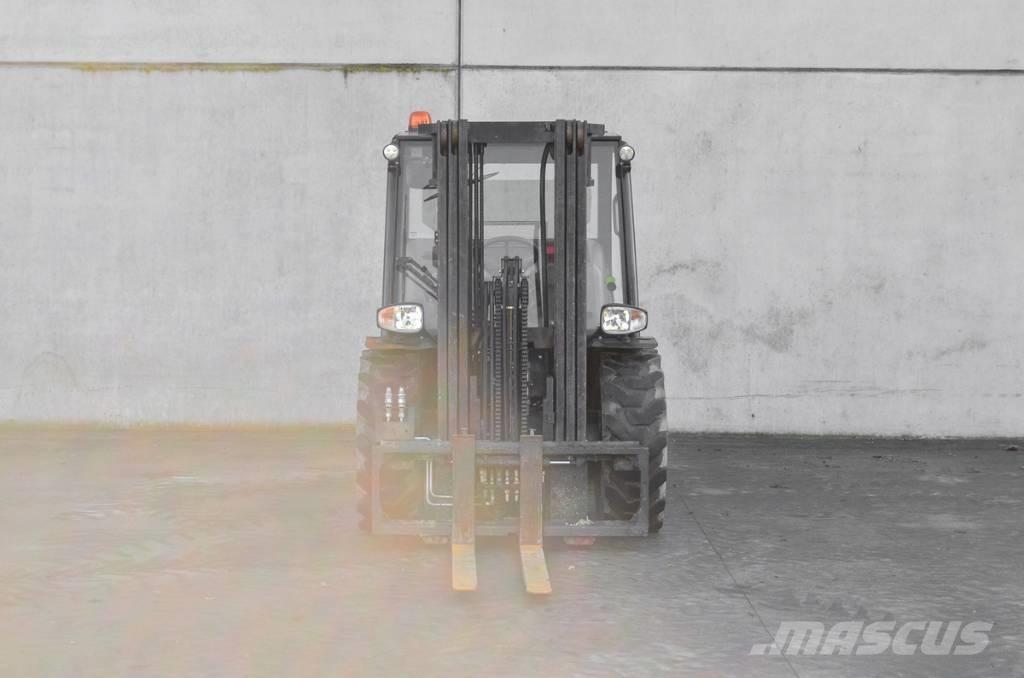 Manitou MC 25-4 Diesel heftrucks