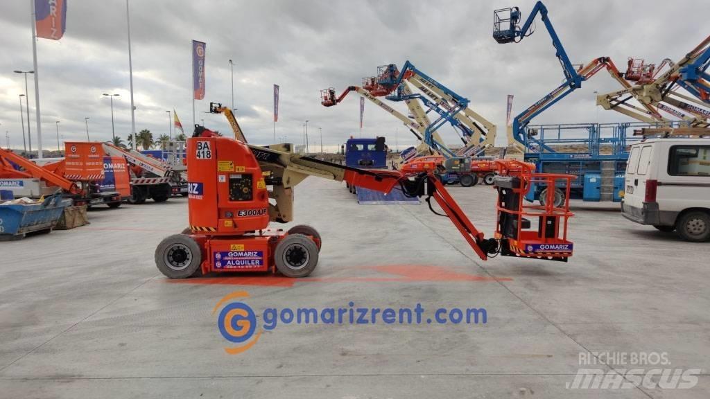 JLG E 300 AJP Gelenkteleskoparbeitsbühnen