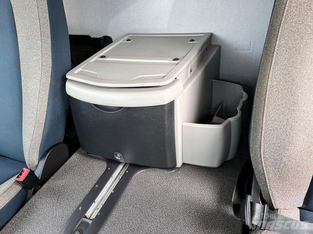 Volvo FL210 Kofferaufbau