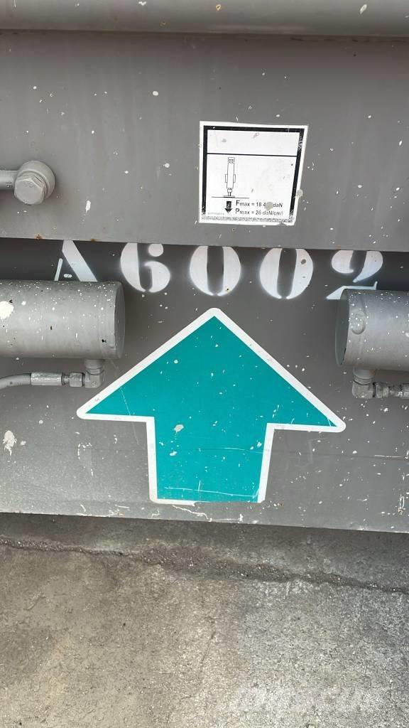 Haulotte HA 32 PX Gelenkteleskoparbeitsbühnen