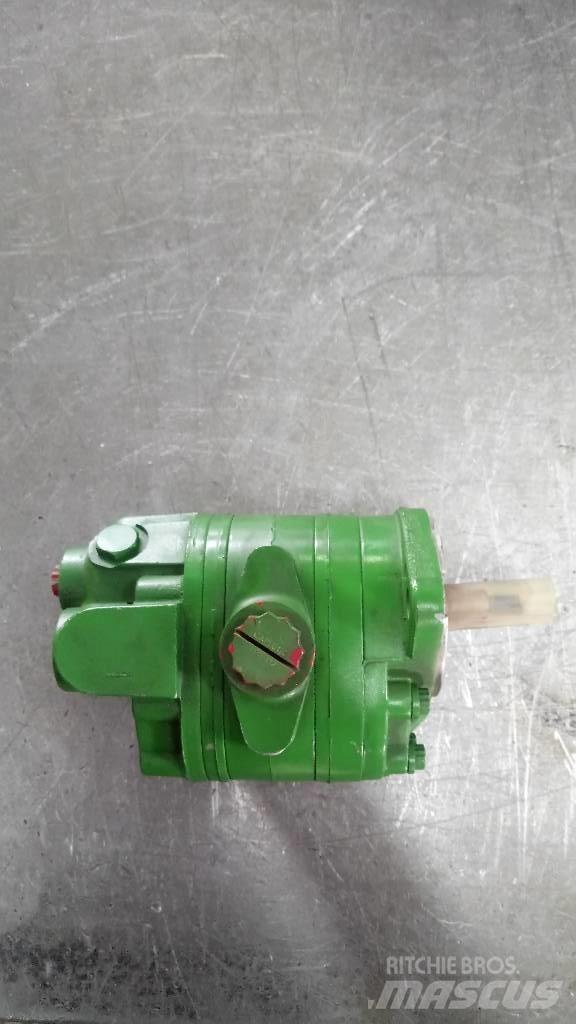 John Deere Αντλία Hydraulik