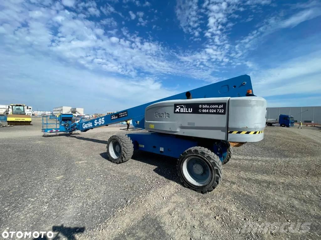 Genie S 85 Teleskopbühnen