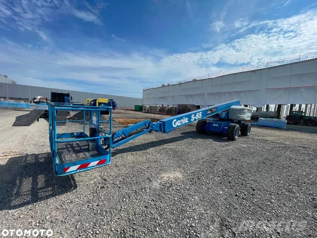 Genie S 85 Teleskopbühnen