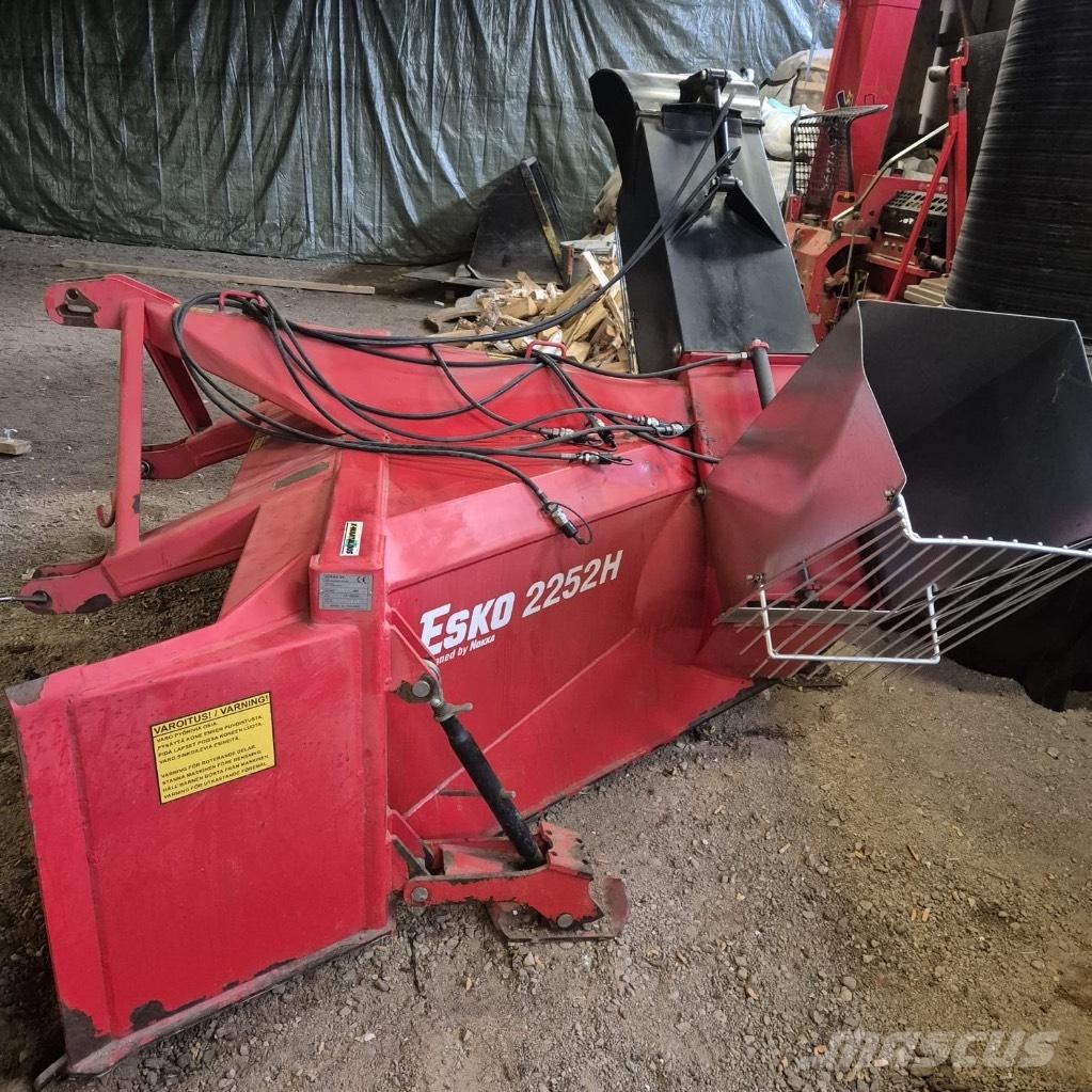 Esko 2252 H Schneefräse