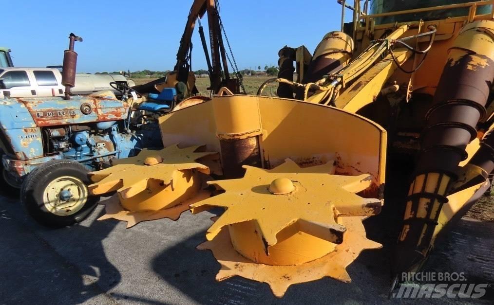 Cameco 3510 Mähdrescher