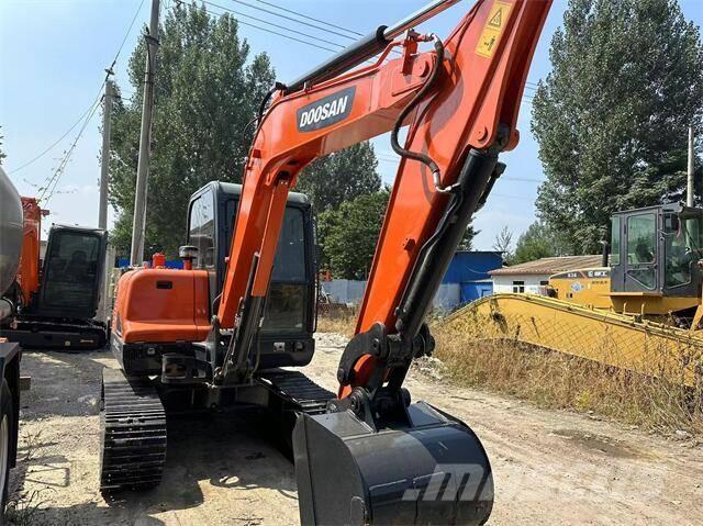 Doosan DX55 Mobilbagger