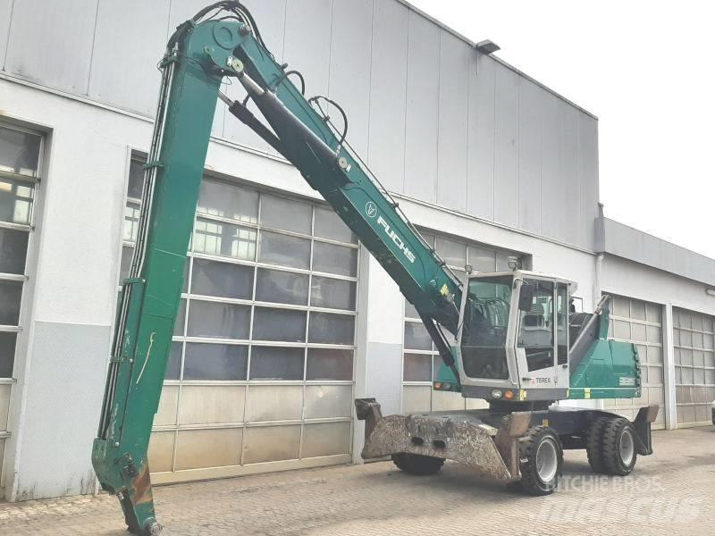 Fuchs MHL 335 E Materialumschlag
