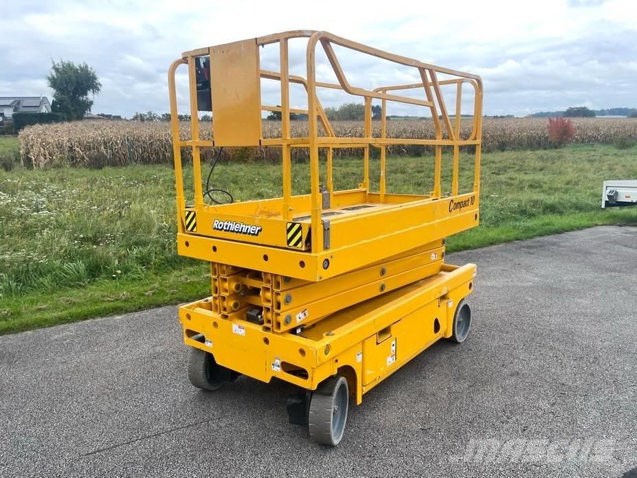 Haulotte Compact 10 Scheren-Arbeitsbühnen
