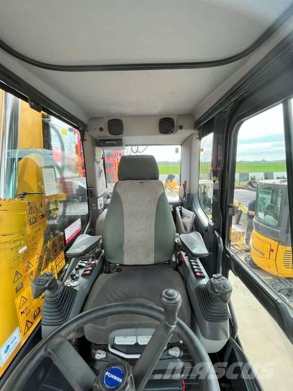 Komatsu PW 148-11 Mobilbagger