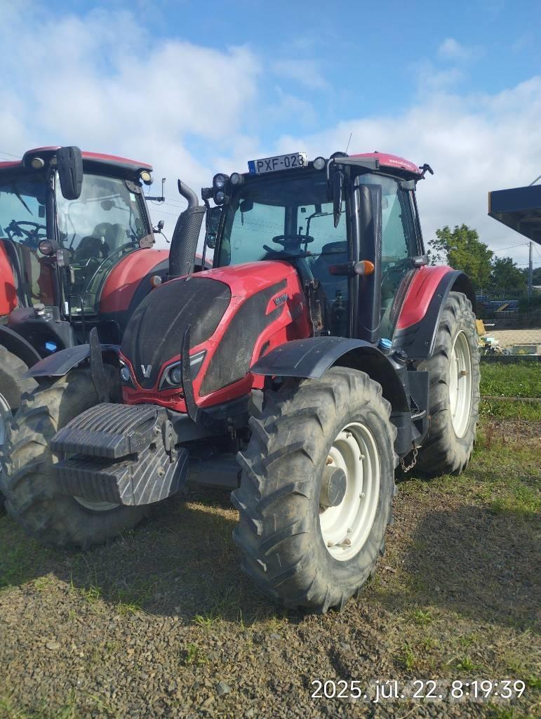 Valtra N154 EA Traktoren