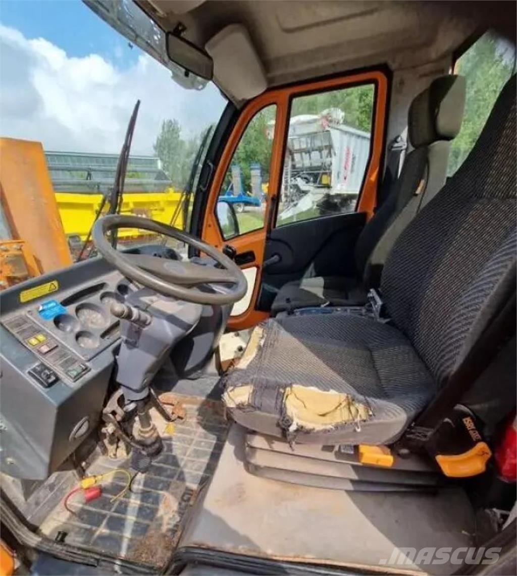 Multicar M 30 Geräteträger