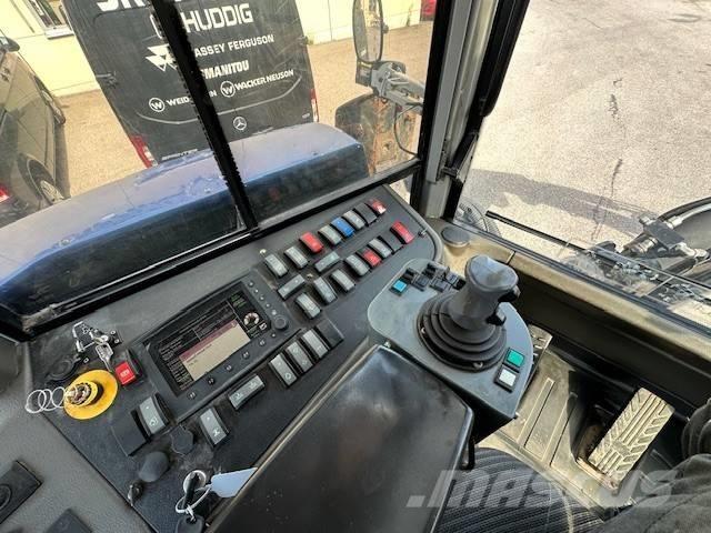 Huddig 1260B City Baggerlader