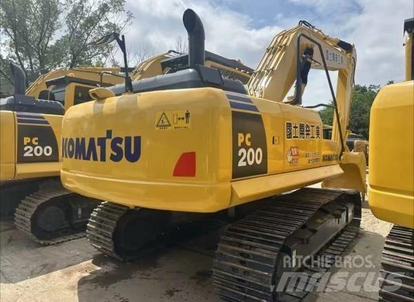 Komatsu PC 200 Midibagger  7t - 12t