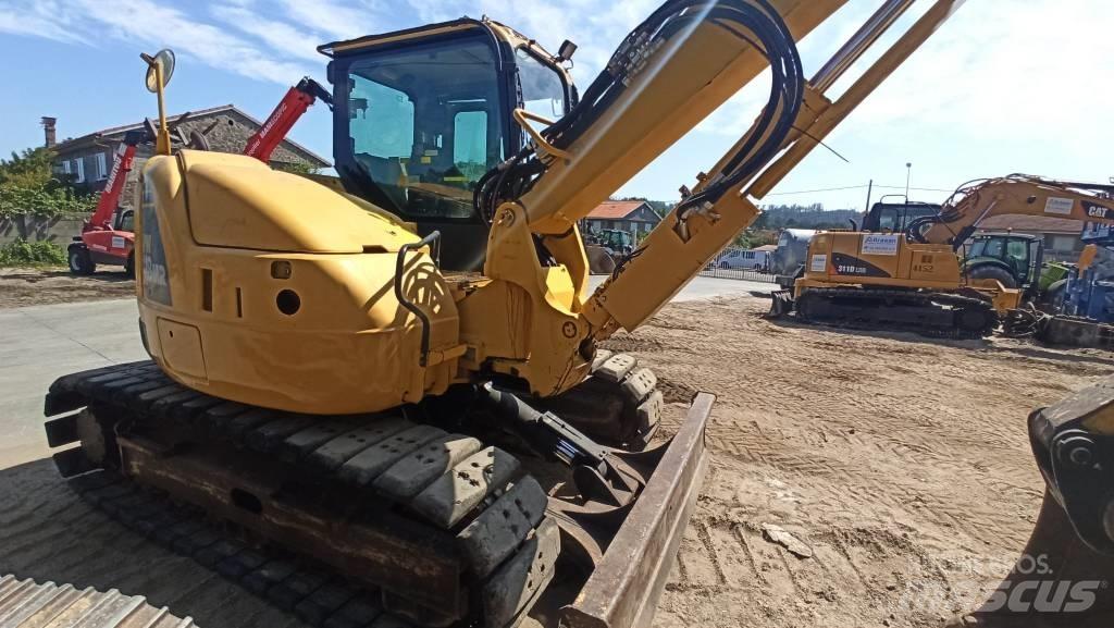Komatsu PC118MR-8 Raupenbagger