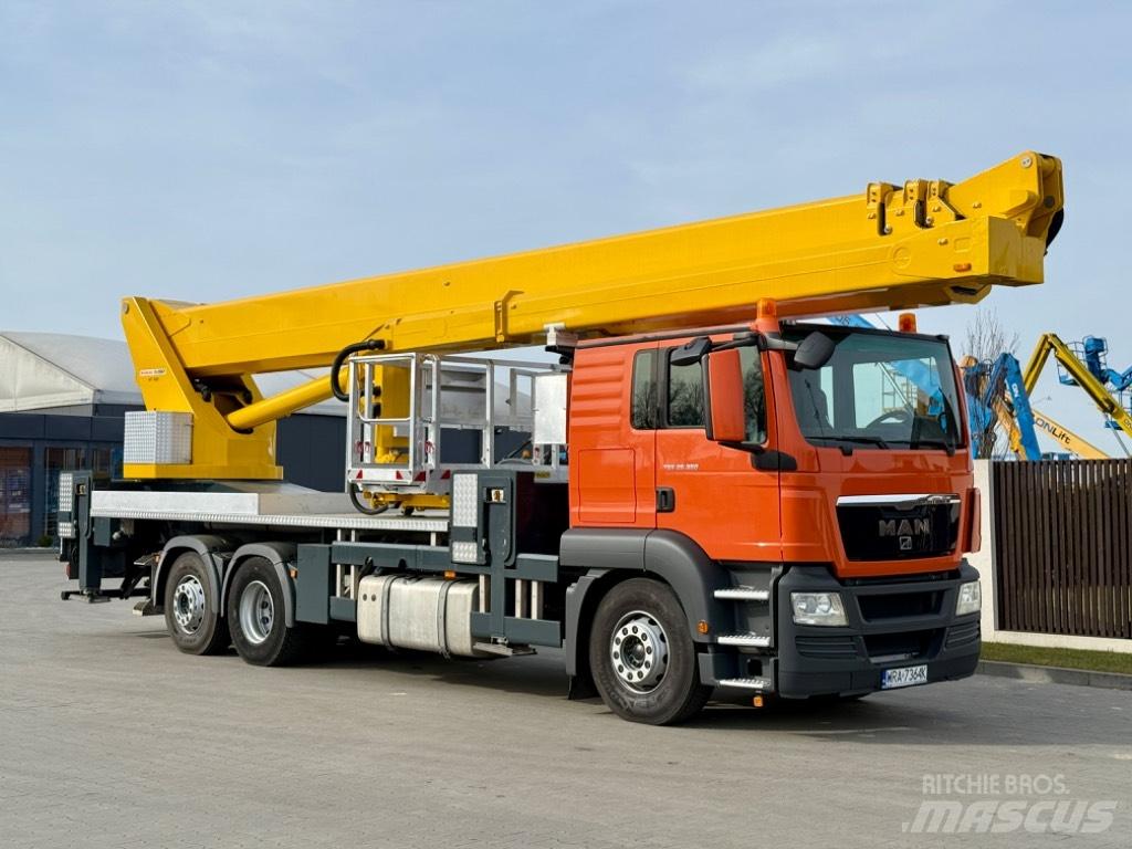 Wumag WT 530 LKW-Arbeitsbühnen