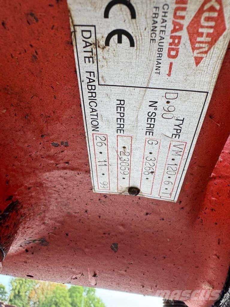 Kuhn Vari-Master 120 Wendepflüge