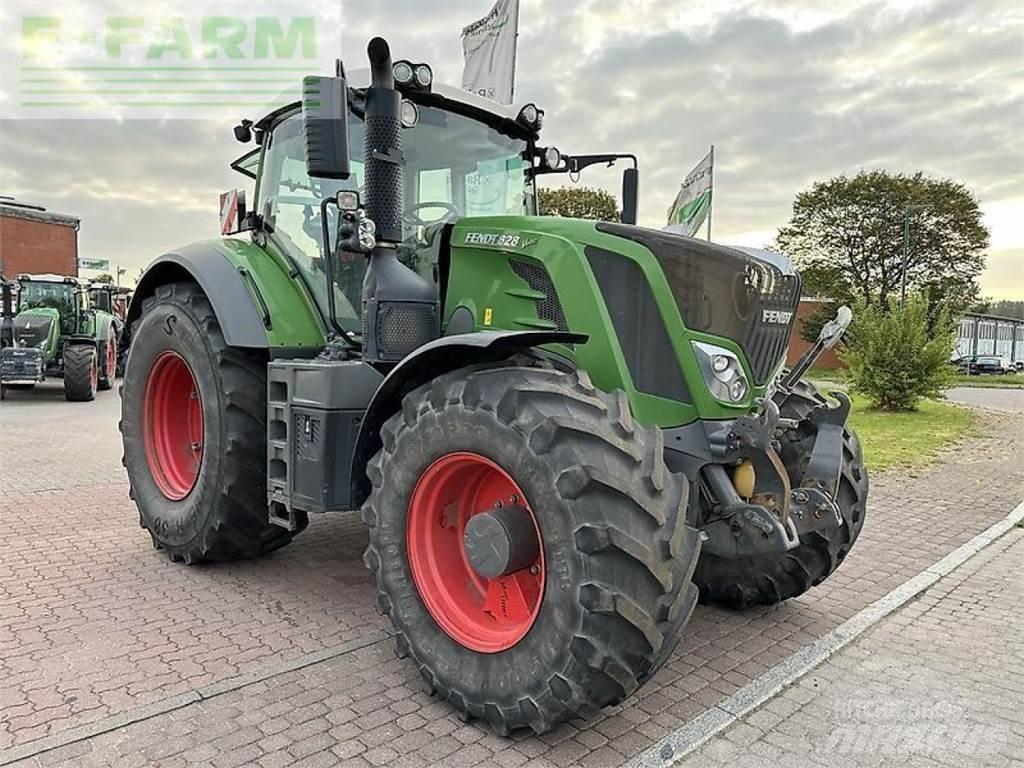 Fendt 828 vario s4 Traktoren