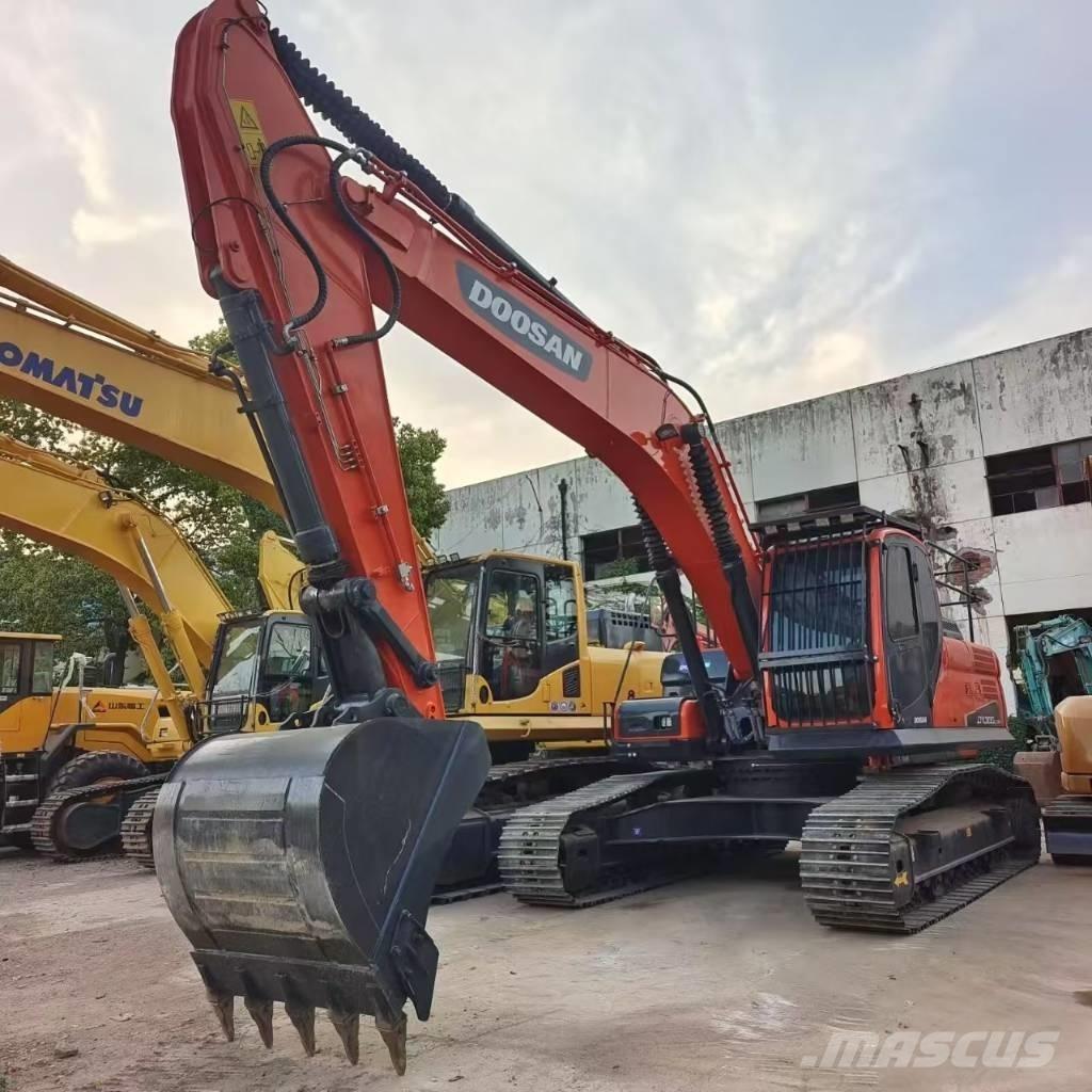Doosan DX 300LC-9S Raupenbagger