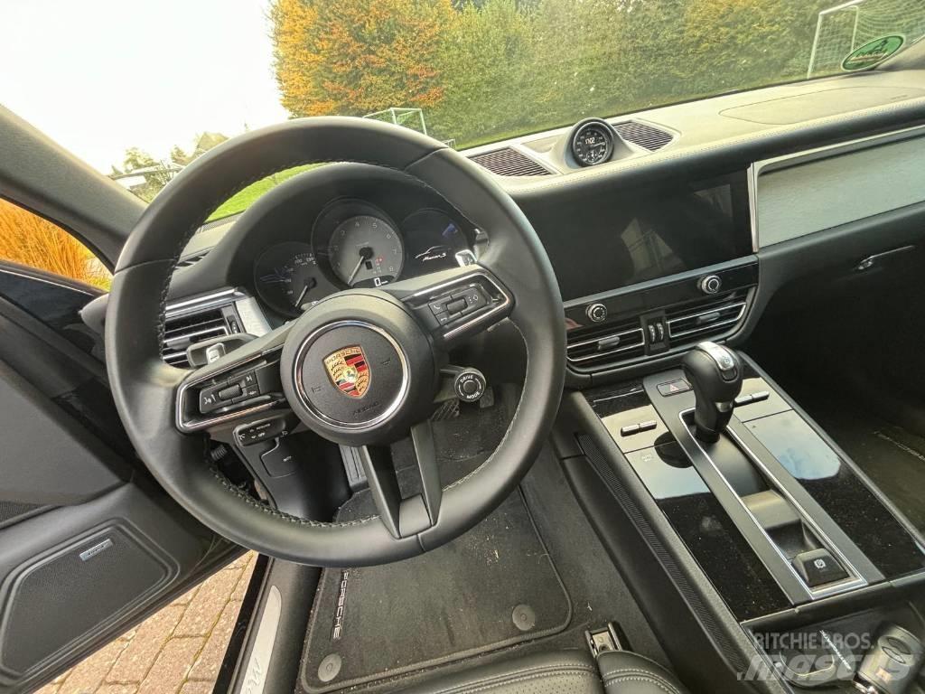 Porsche Macan S PKWs