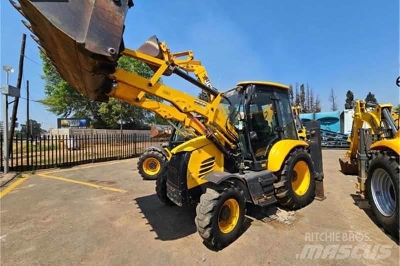 Dezzi CMI 4X4 TLB Baggerlader