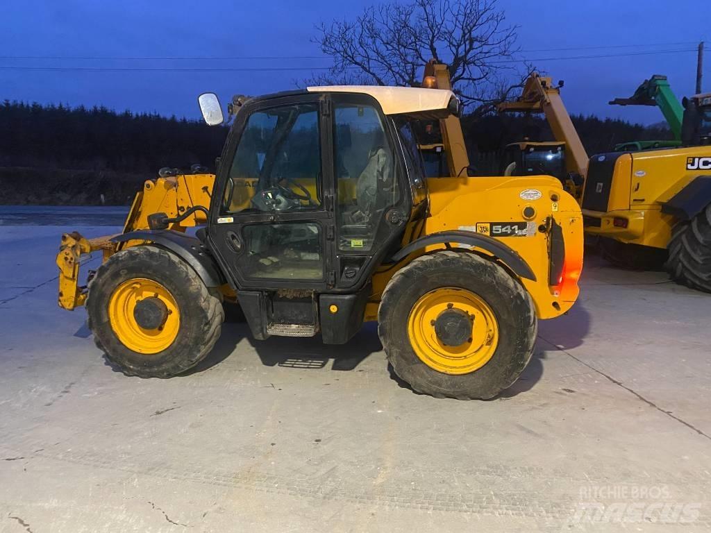 JCB 541-70 Teleskoplader für Landwirtschaft