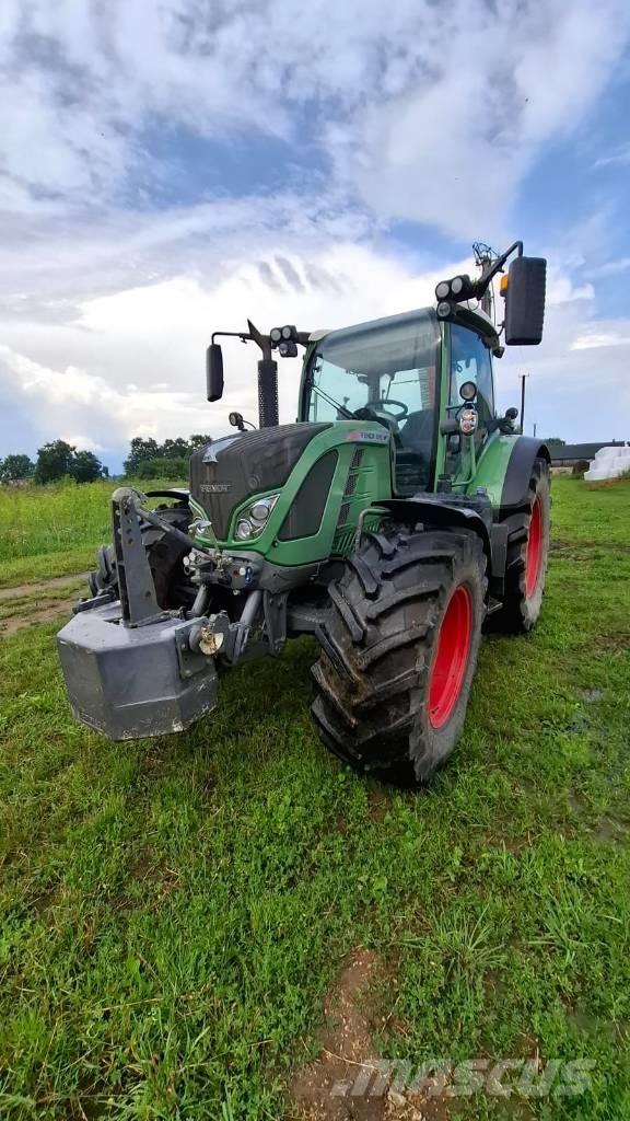 Fendt 516 Vario Traktoren