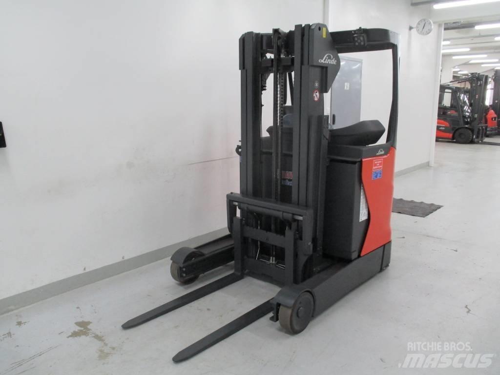 Linde R14 Schubmaststapler