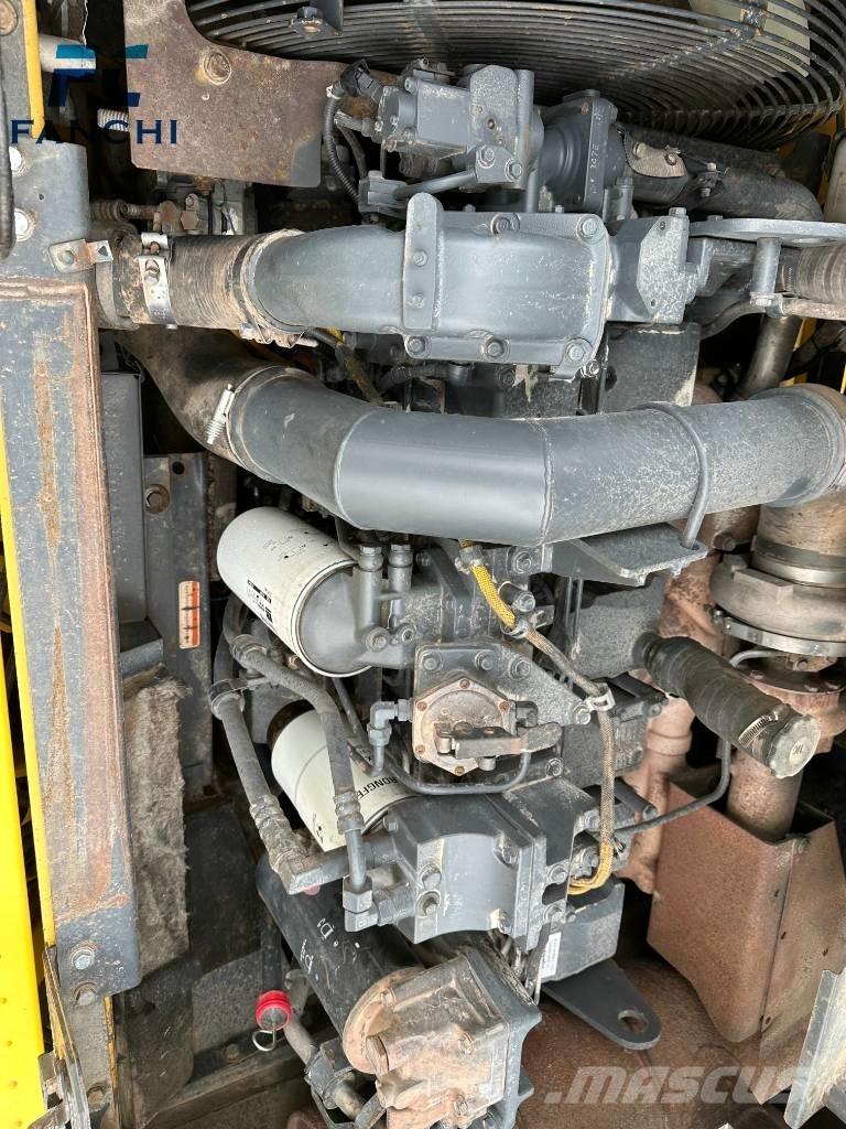 Komatsu PC 450-8 Raupenbagger