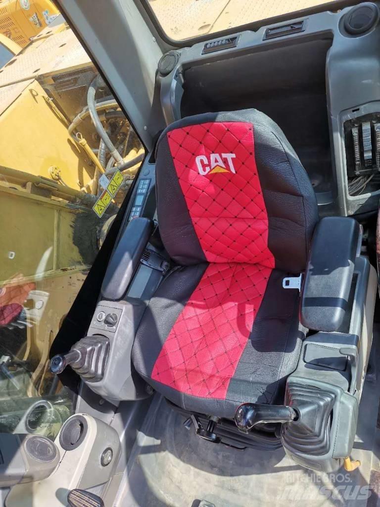 CAT 320 D Raupenbagger