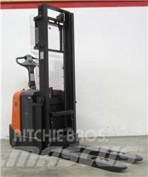 BT SPE 200 Deichselstapler