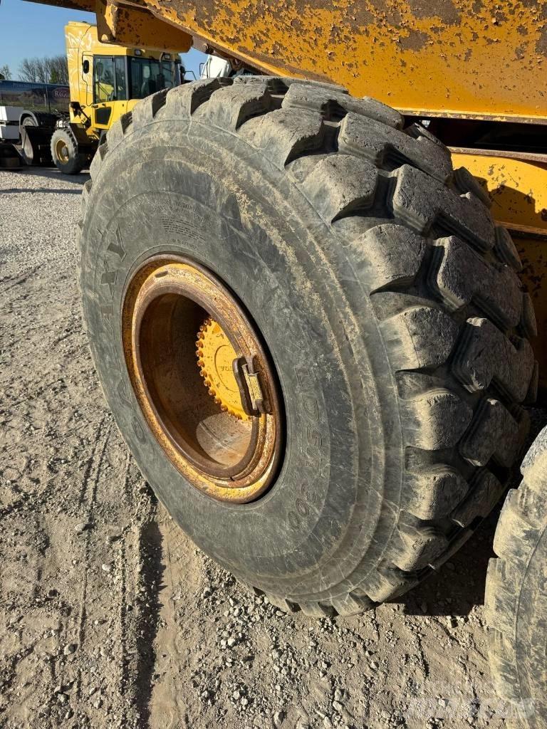 Volvo A 25 E Dumper - Knickgelenk