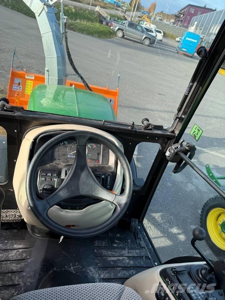John Deere 2032 R Kleintraktoren