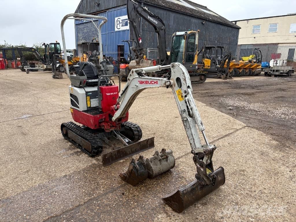Takeuchi TB 210 R Minibagger < 7t