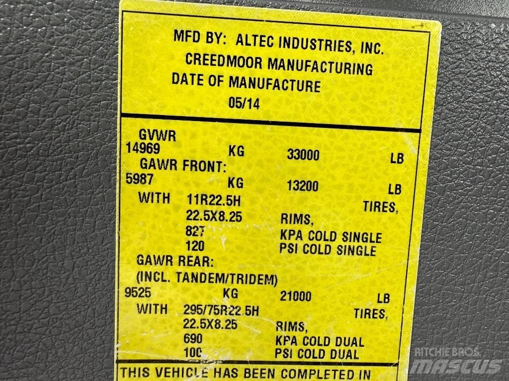 Ford F 750 Andere Fahrzeuge