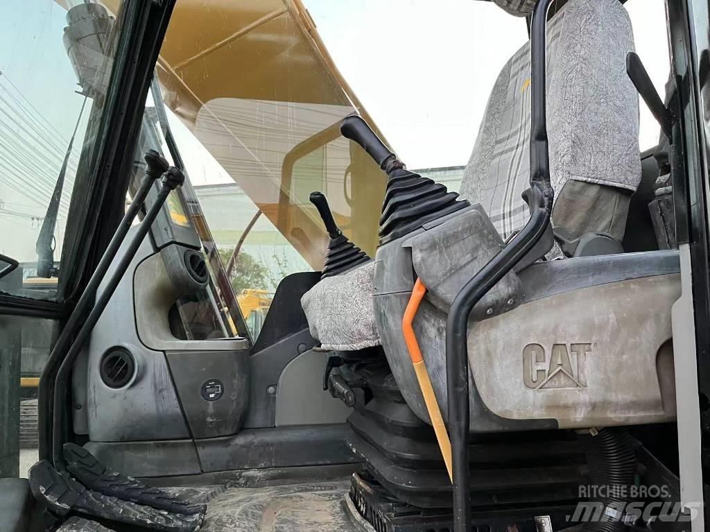 CAT 320 D Raupenbagger